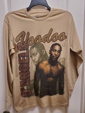 D'Angelo Voodoo Tan/Beige Graphic Long Sleeve Tee - NWOT / Medium